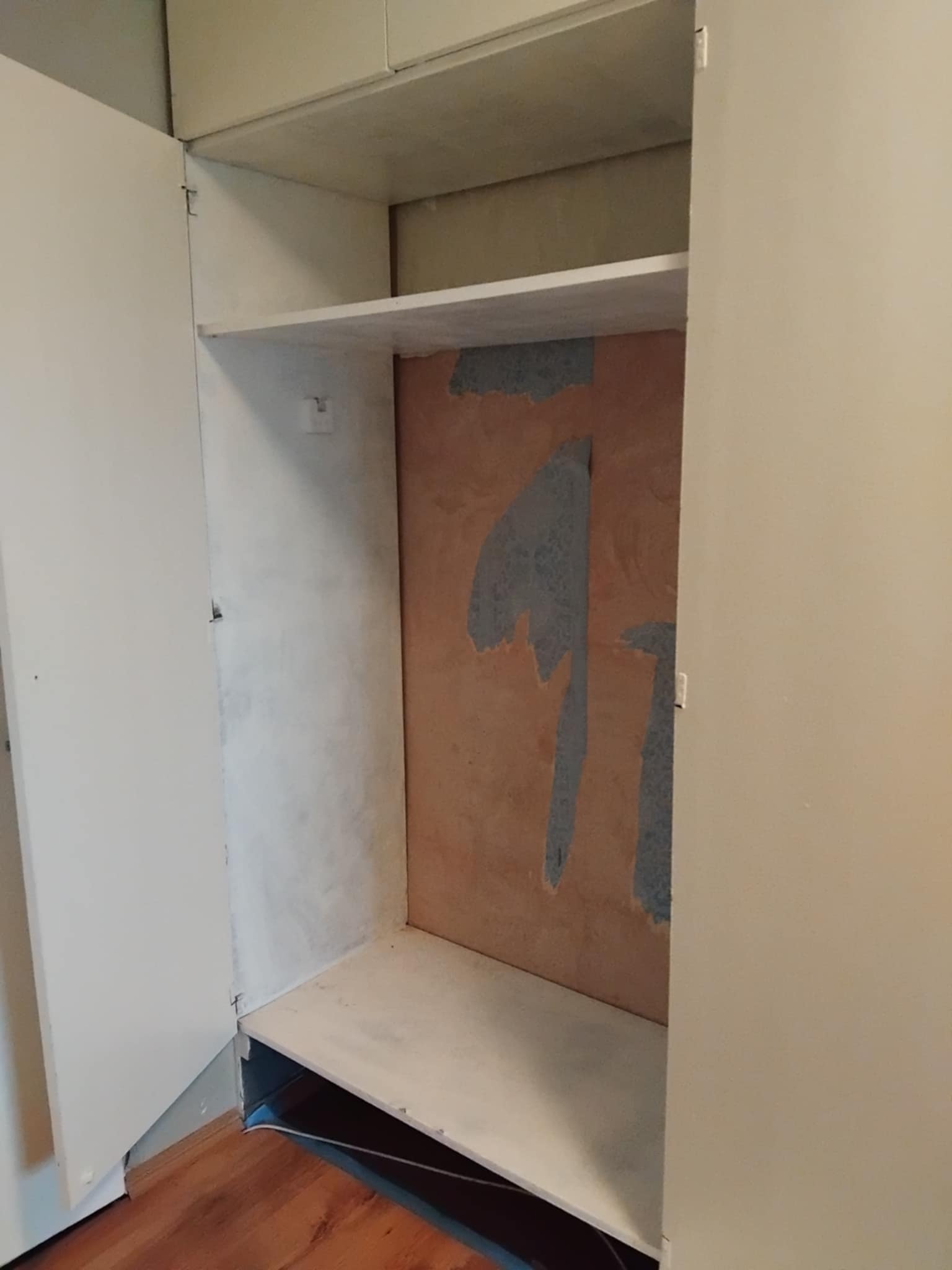 09ed5c7a-7dc8-417d-809b-3bf51055b9b2