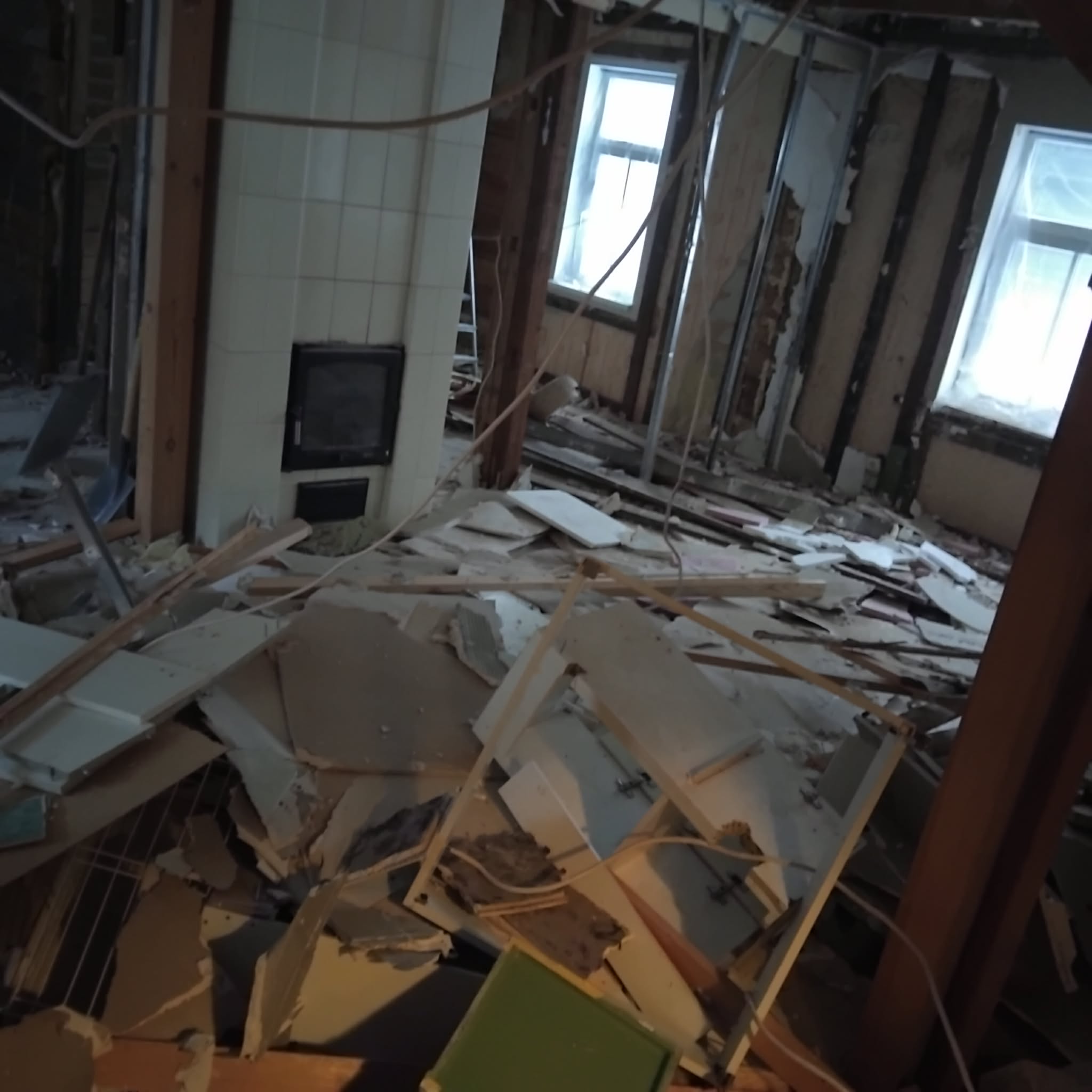 3d7ee16d-8ca5-4008-a0e5-b01ecd988f06