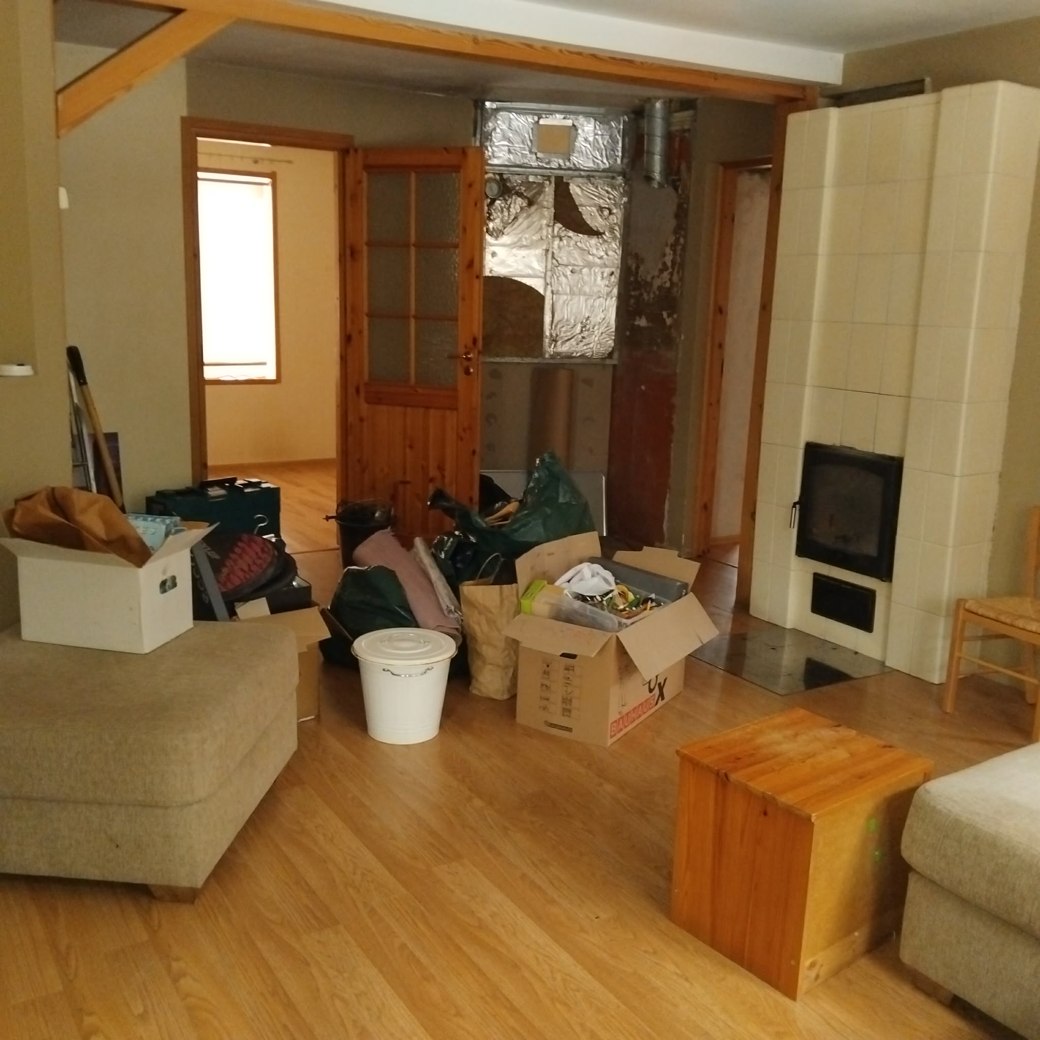 a11a6eeb-a853-48f5-ba9e-94e92d33f0f8